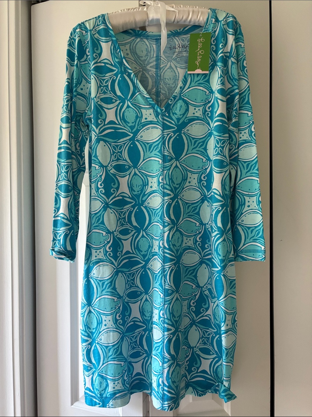 Lilly Pulitzer Turquoise & White Patterned V-Neck Swim Coverup